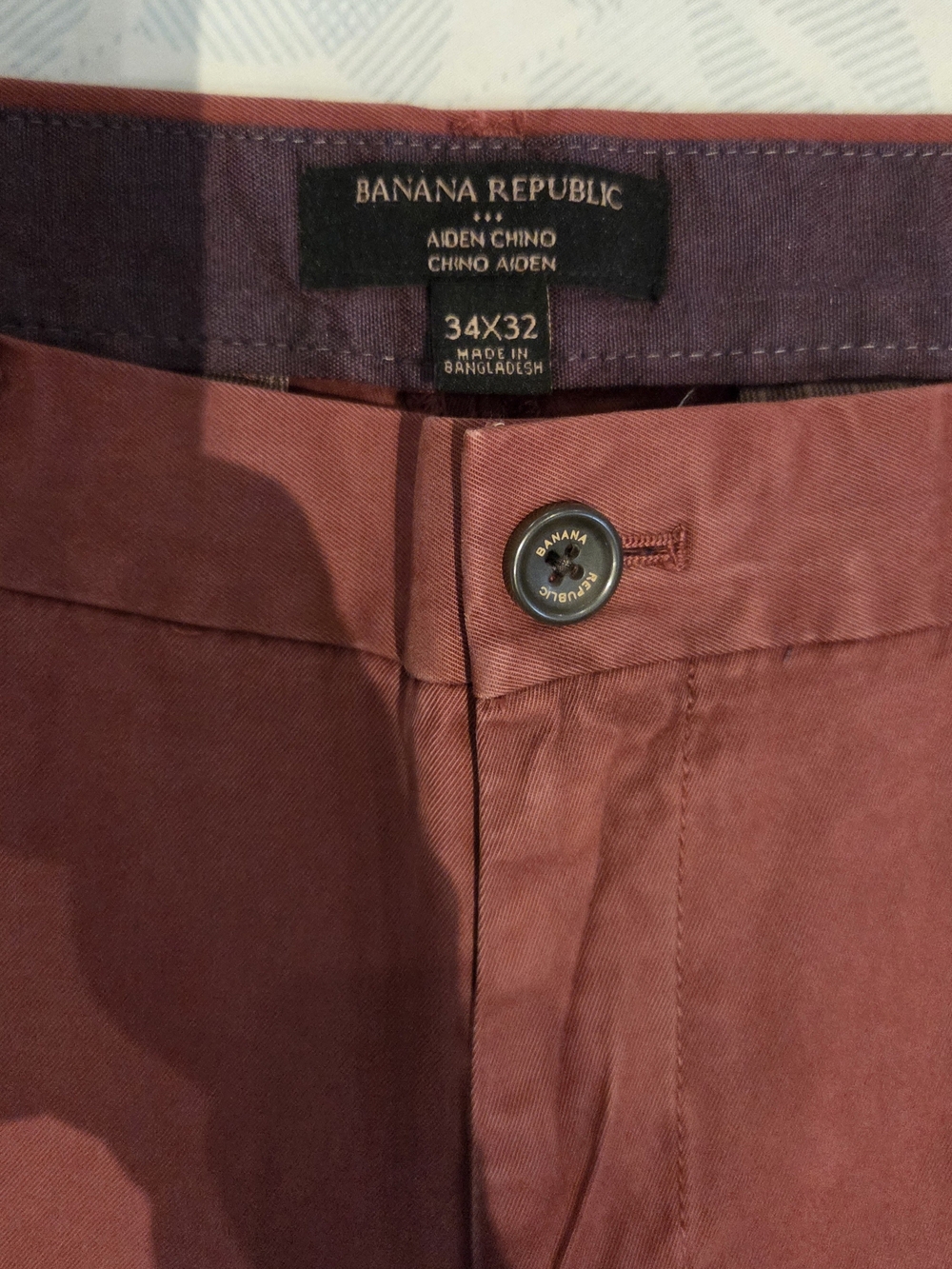 Banana Republic Aiden Chino Pants - Burgundy